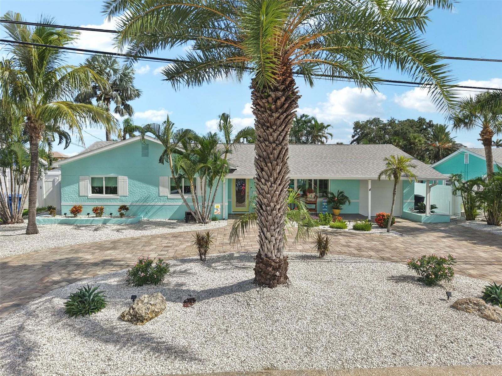 Image 47 of 56 For 7869 Causeway Boulevard S