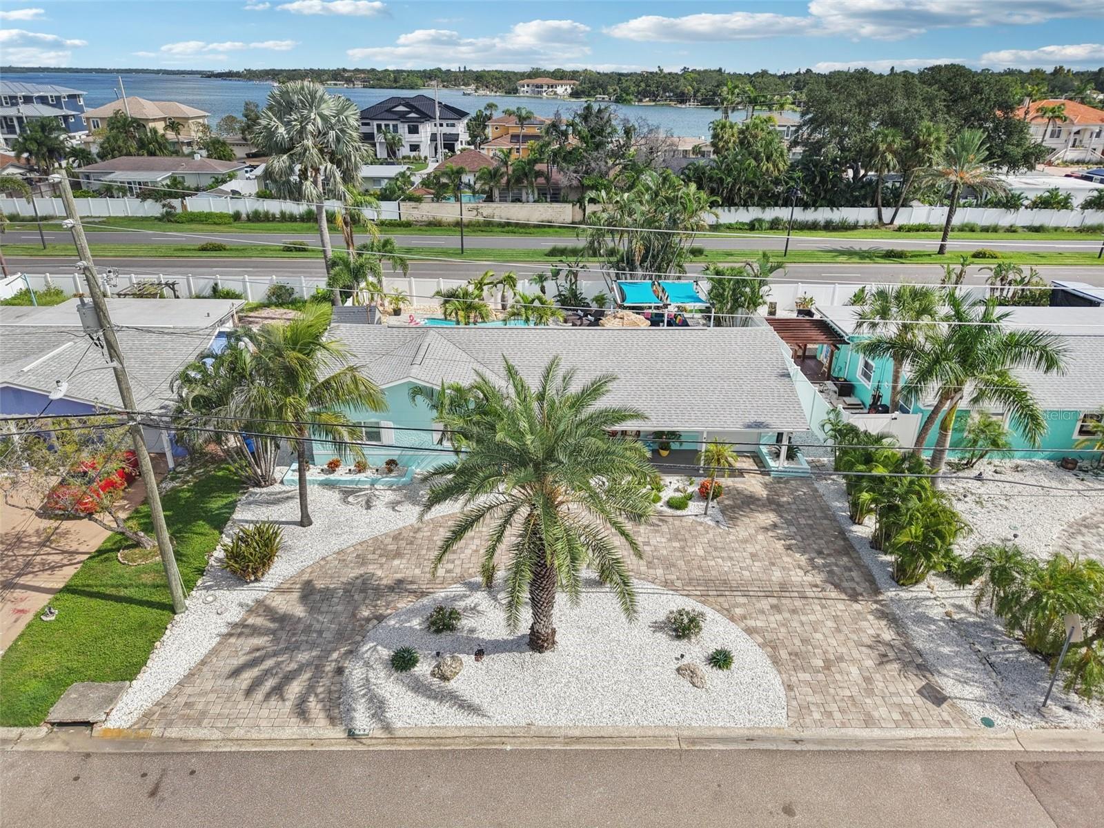 Image 51 of 56 For 7869 Causeway Boulevard S