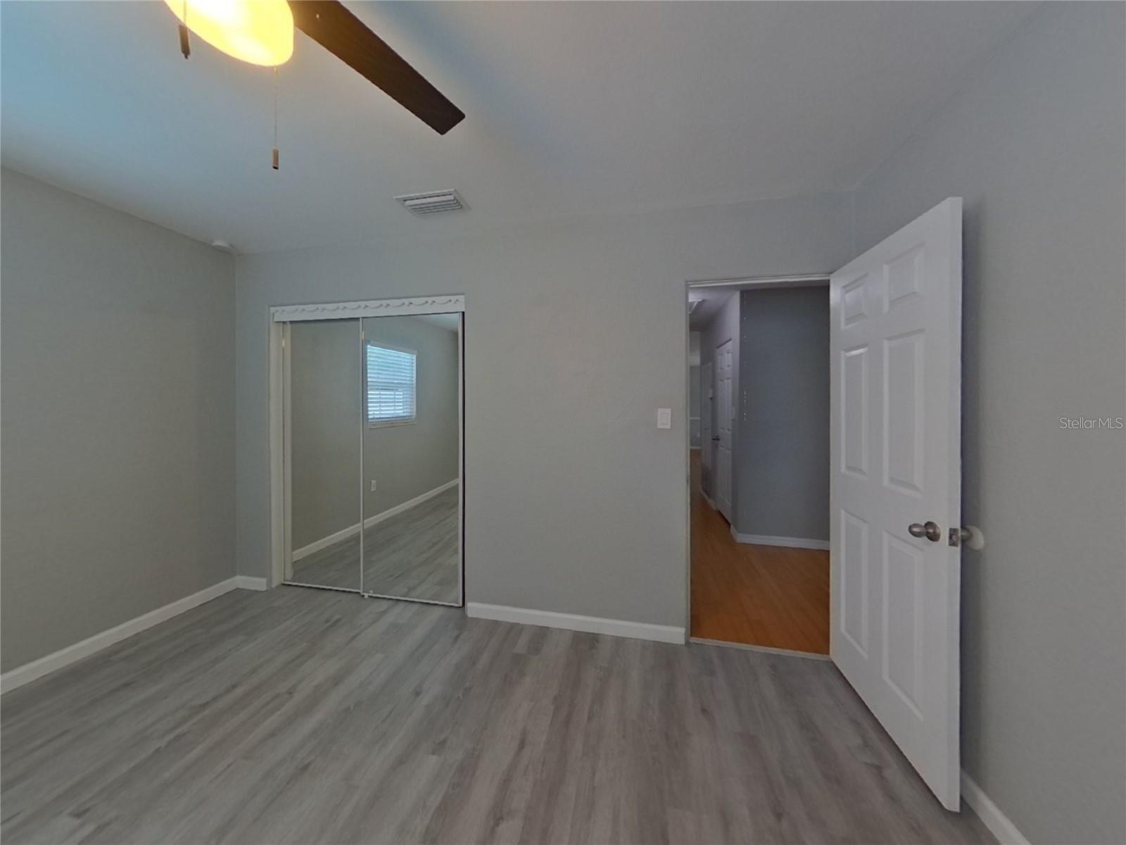 Image 10 of 15 For 5281 56th Avenue N