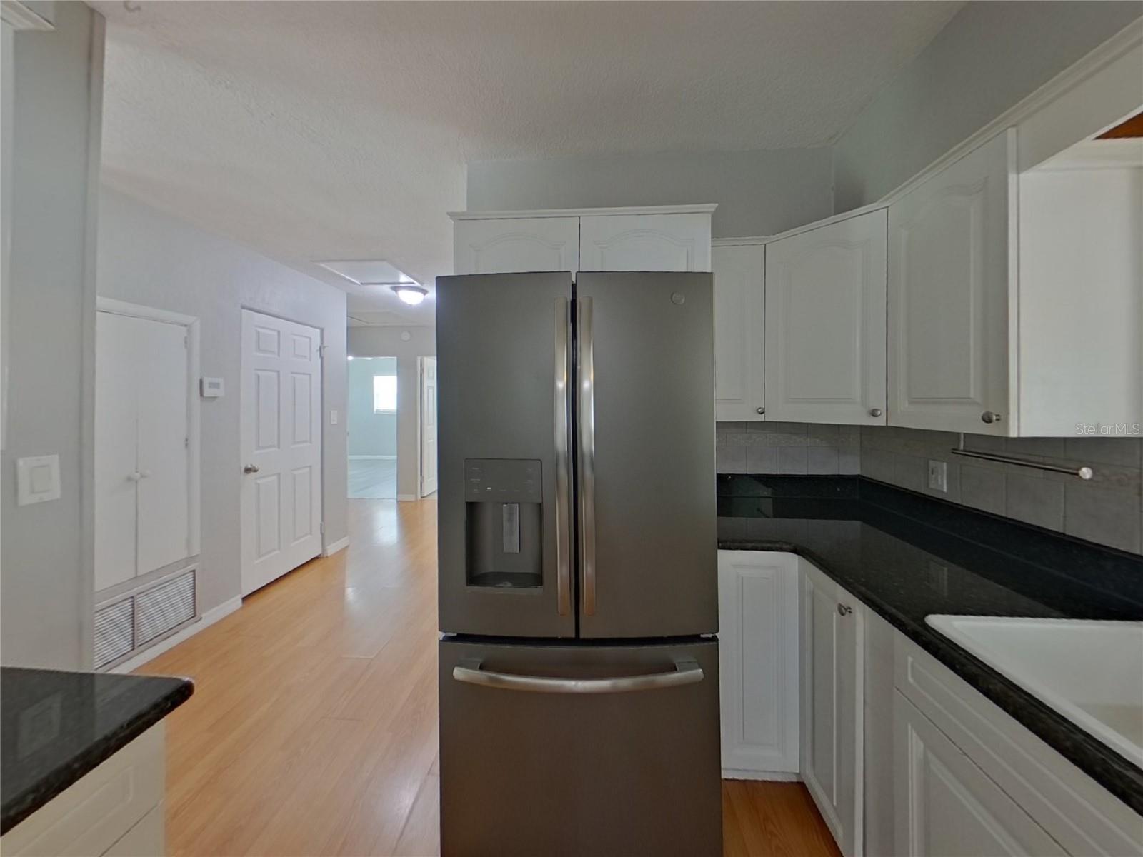 Image 6 of 15 For 5281 56th Avenue N