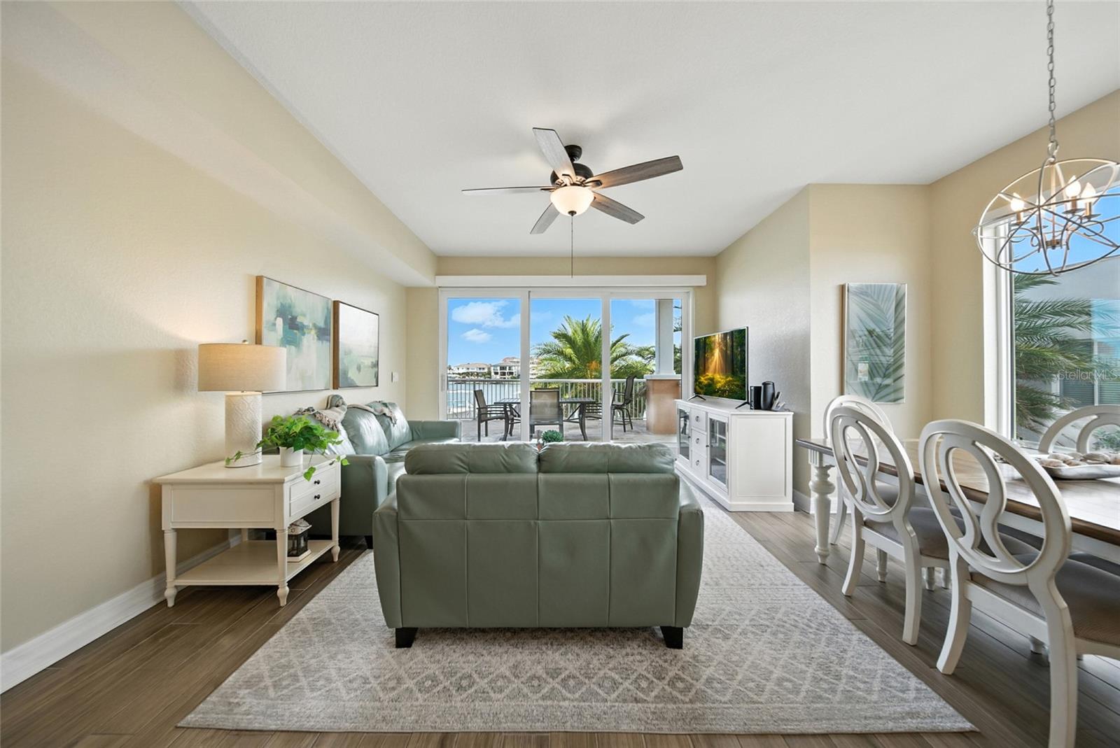 Image 13 of 41 For 706 Bayway Boulevard 203