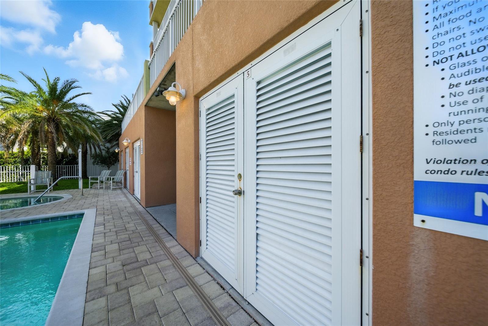 Image 32 of 41 For 706 Bayway Boulevard 203