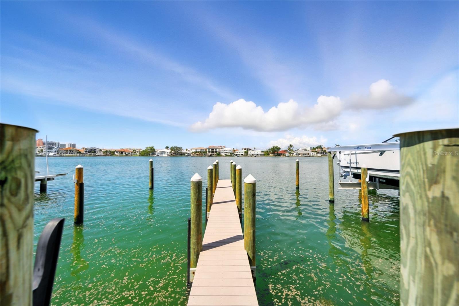 Image 35 of 41 For 706 Bayway Boulevard 203