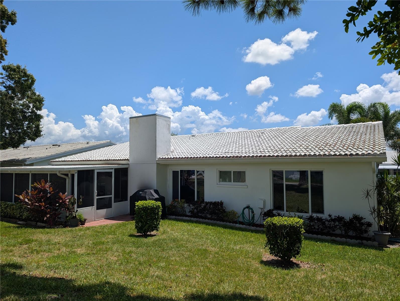 Image 10 of 23 For 9154 42nd Lane N 5