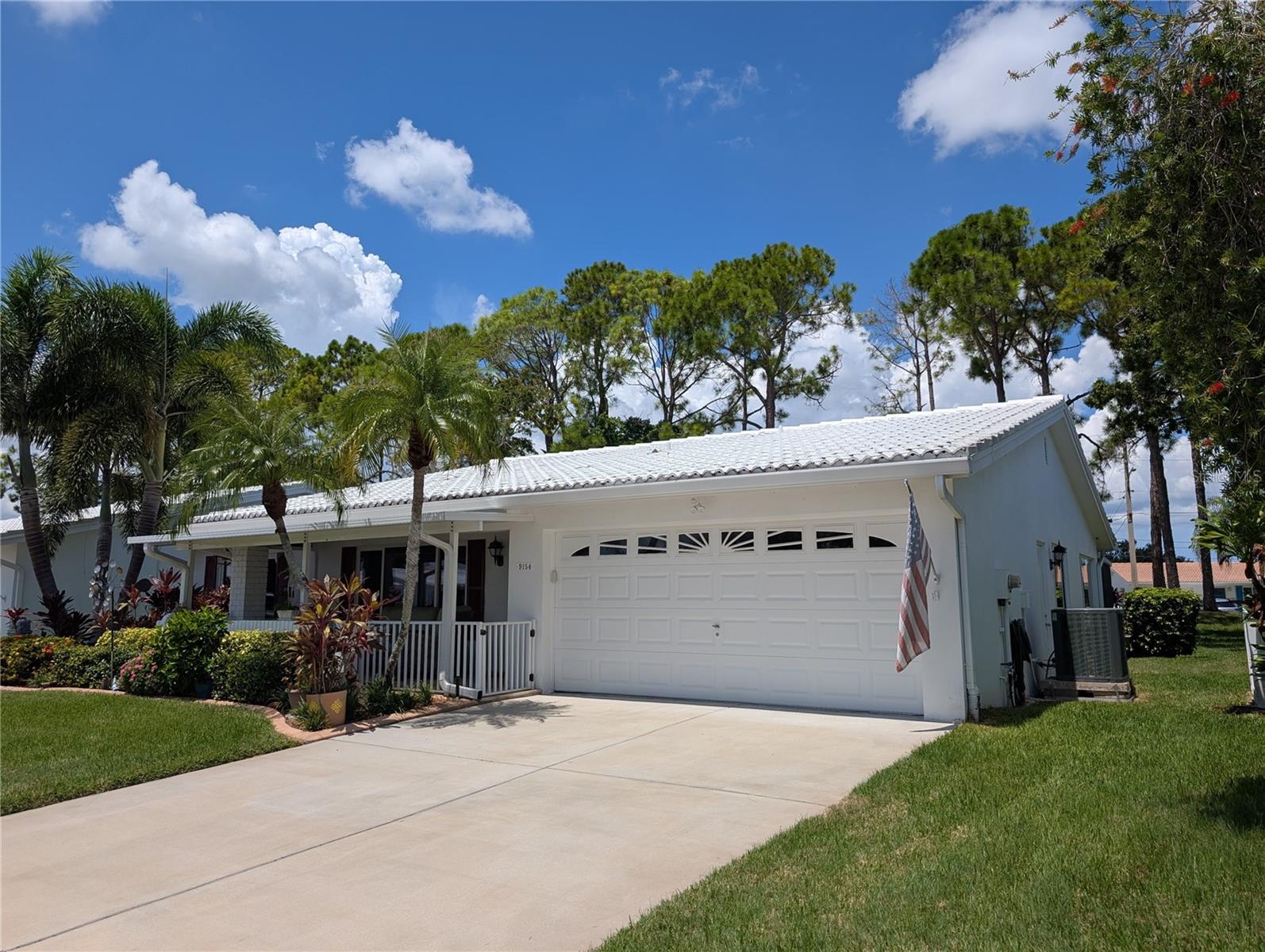 Image 5 of 23 For 9154 42nd Lane N 5