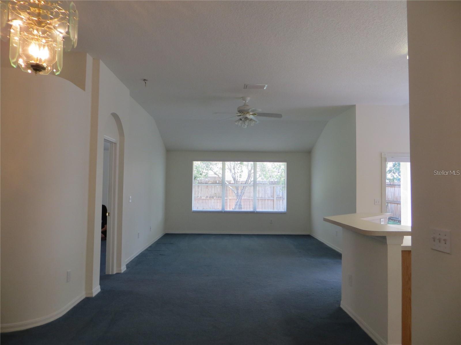 Image 2 of 40 For 1012 Torreya Way