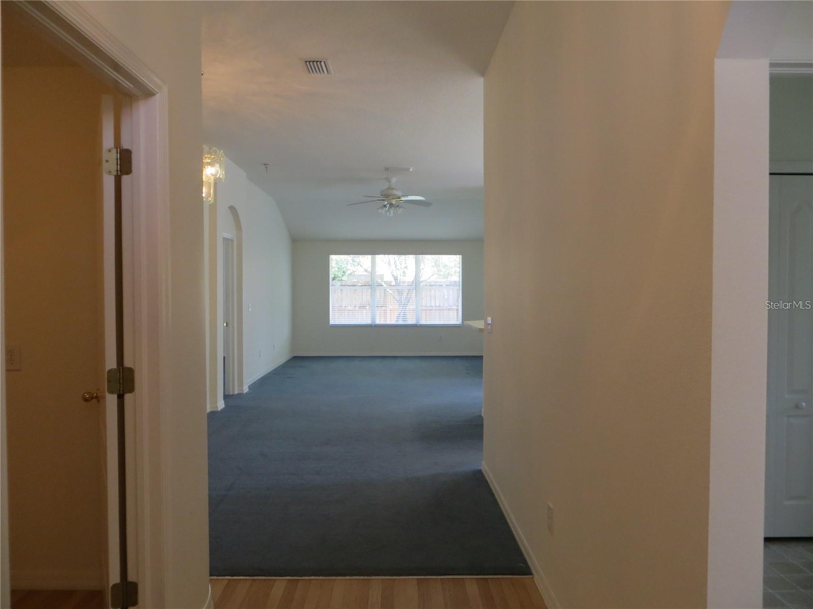 Image 3 of 40 For 1012 Torreya Way