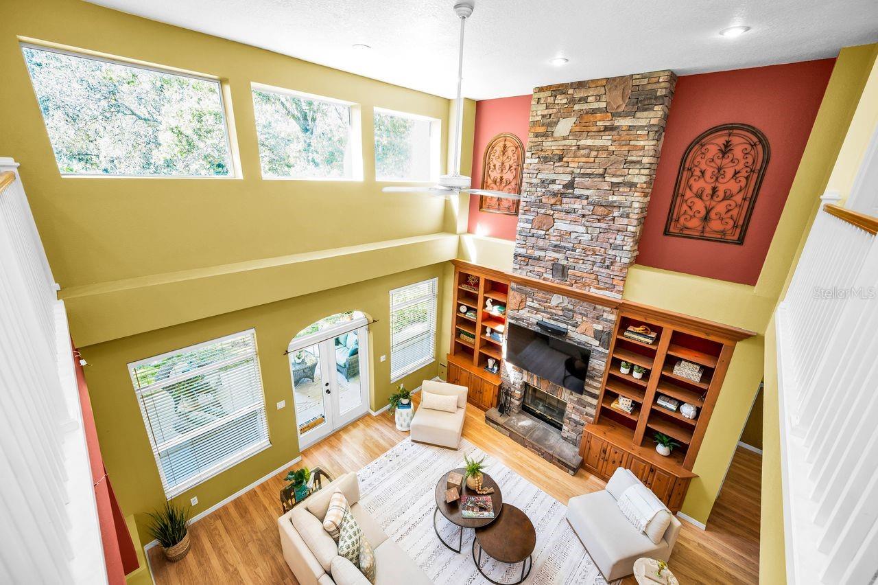 Listing photo id 40 for 8898 61st Street N
