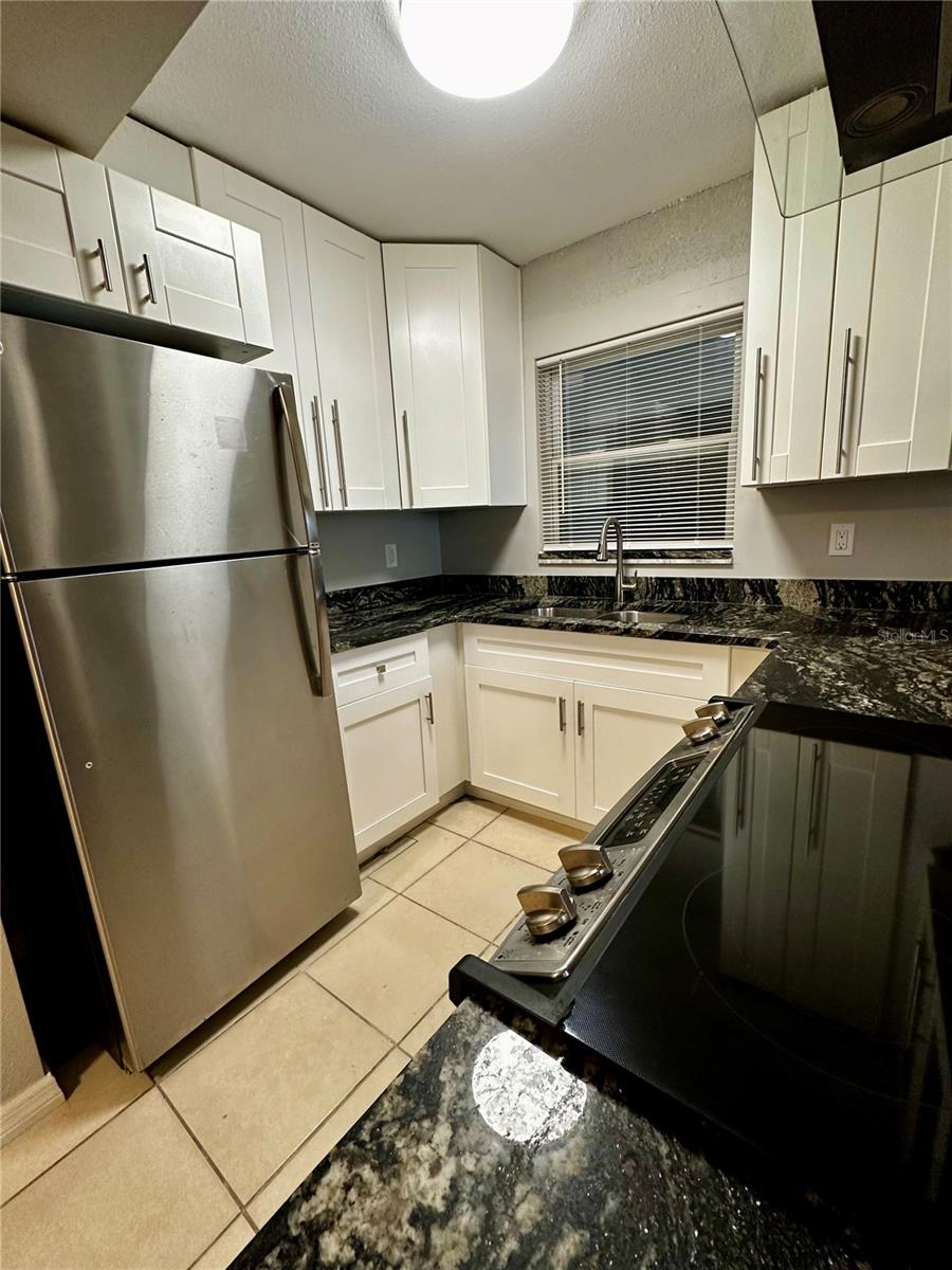 Image 6 of 14 For 11705 3rd Street E 2