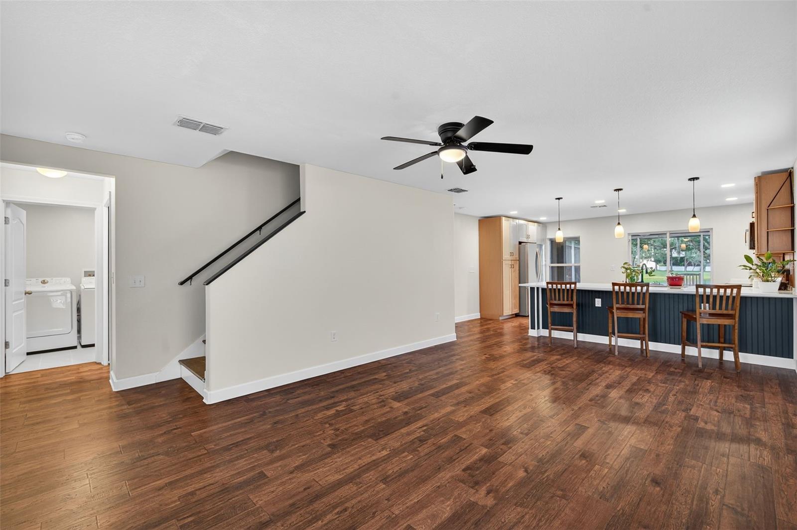 Image 17 of 75 For 12543 Chenwood Avenue