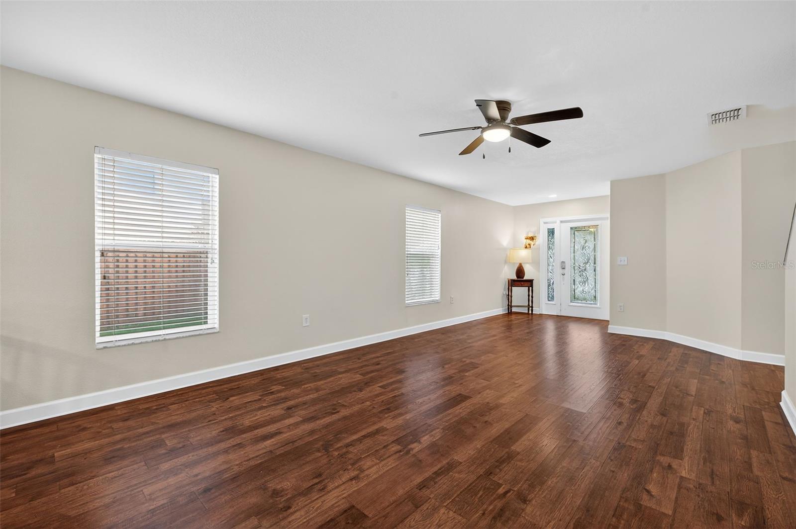 Image 19 of 75 For 12543 Chenwood Avenue