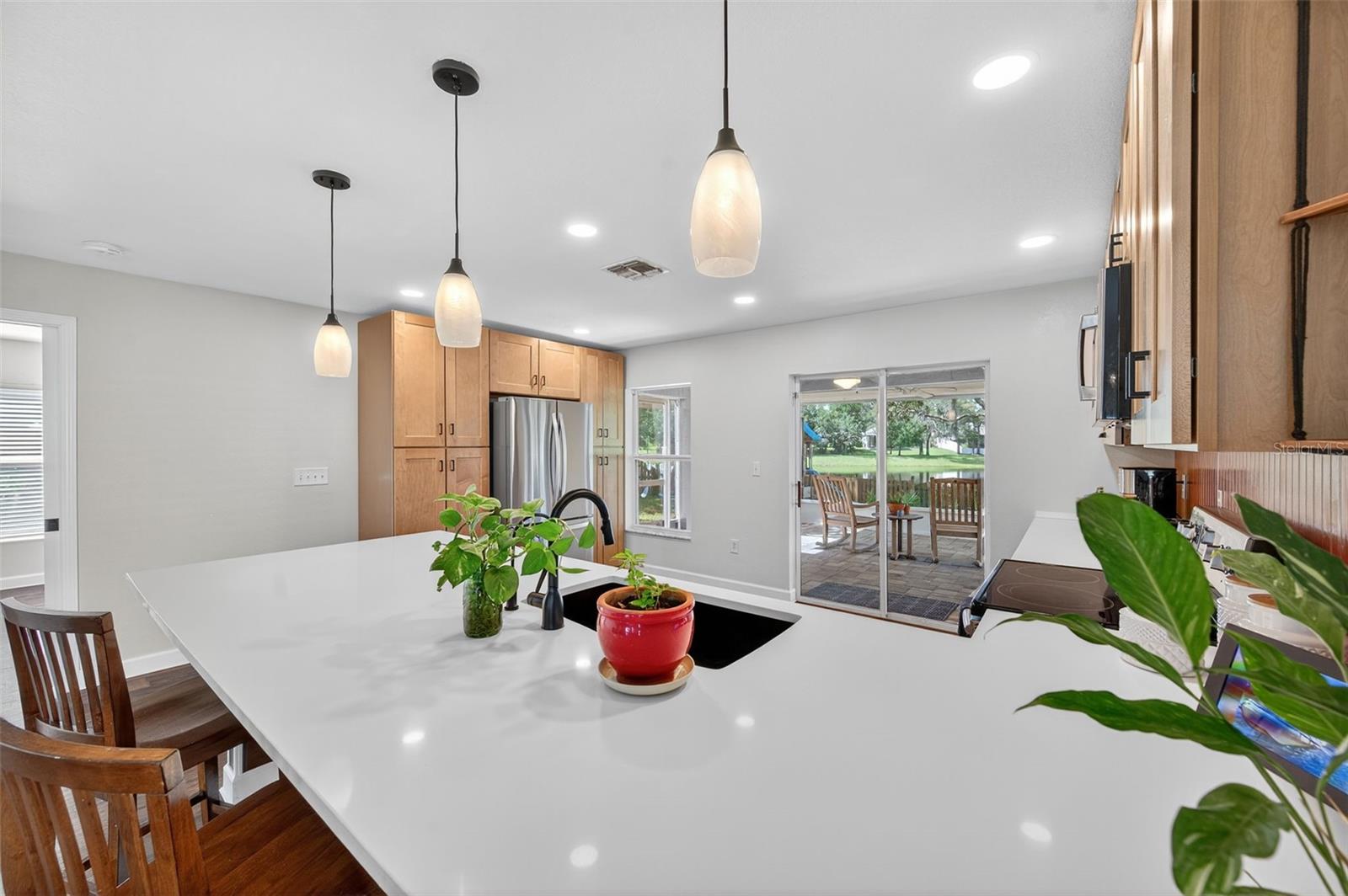Image 21 of 75 For 12543 Chenwood Avenue