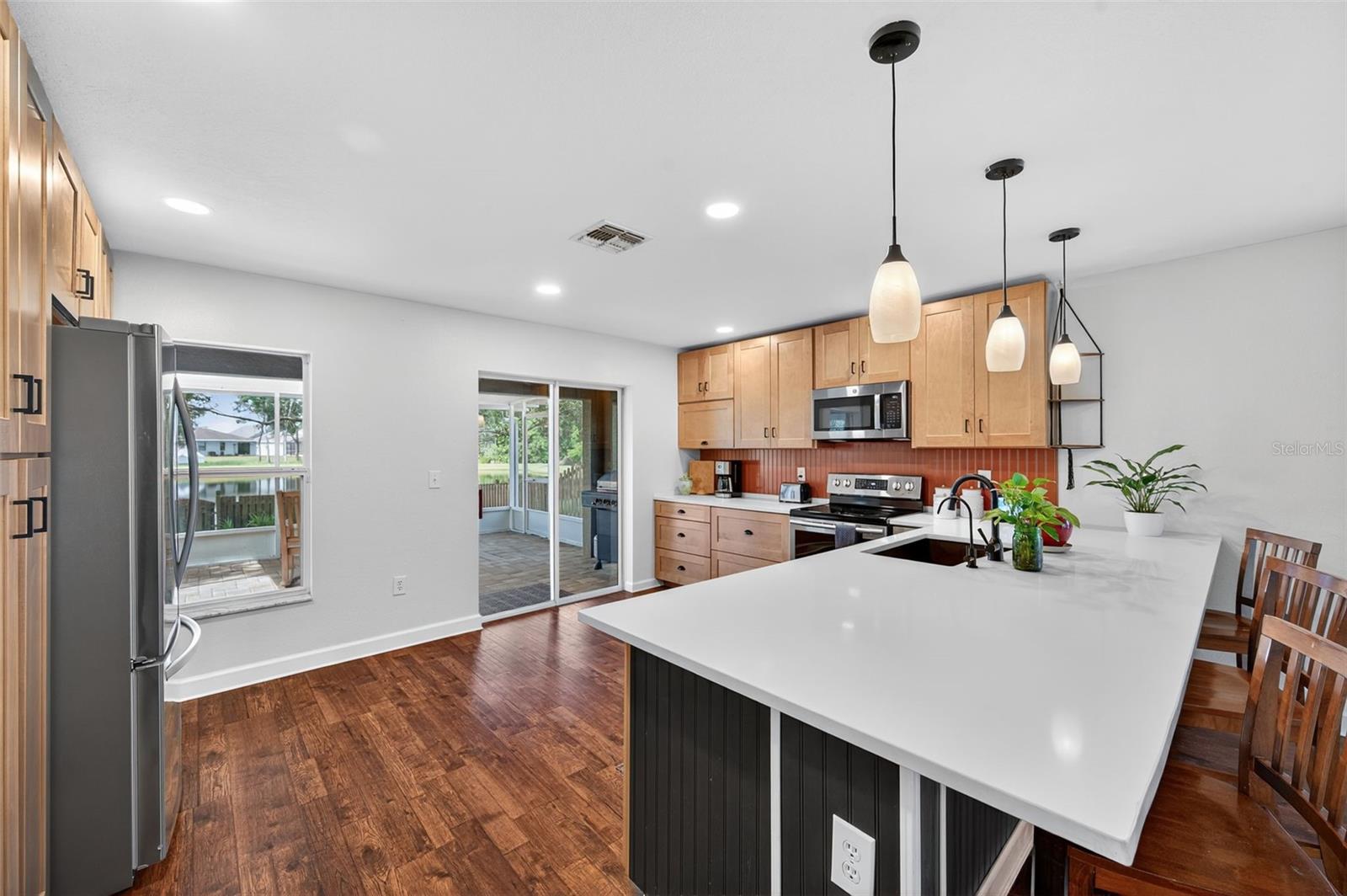 Image 23 of 75 For 12543 Chenwood Avenue