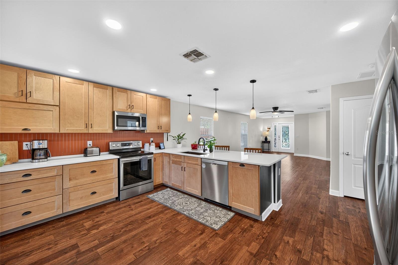 Image 3 of 75 For 12543 Chenwood Avenue