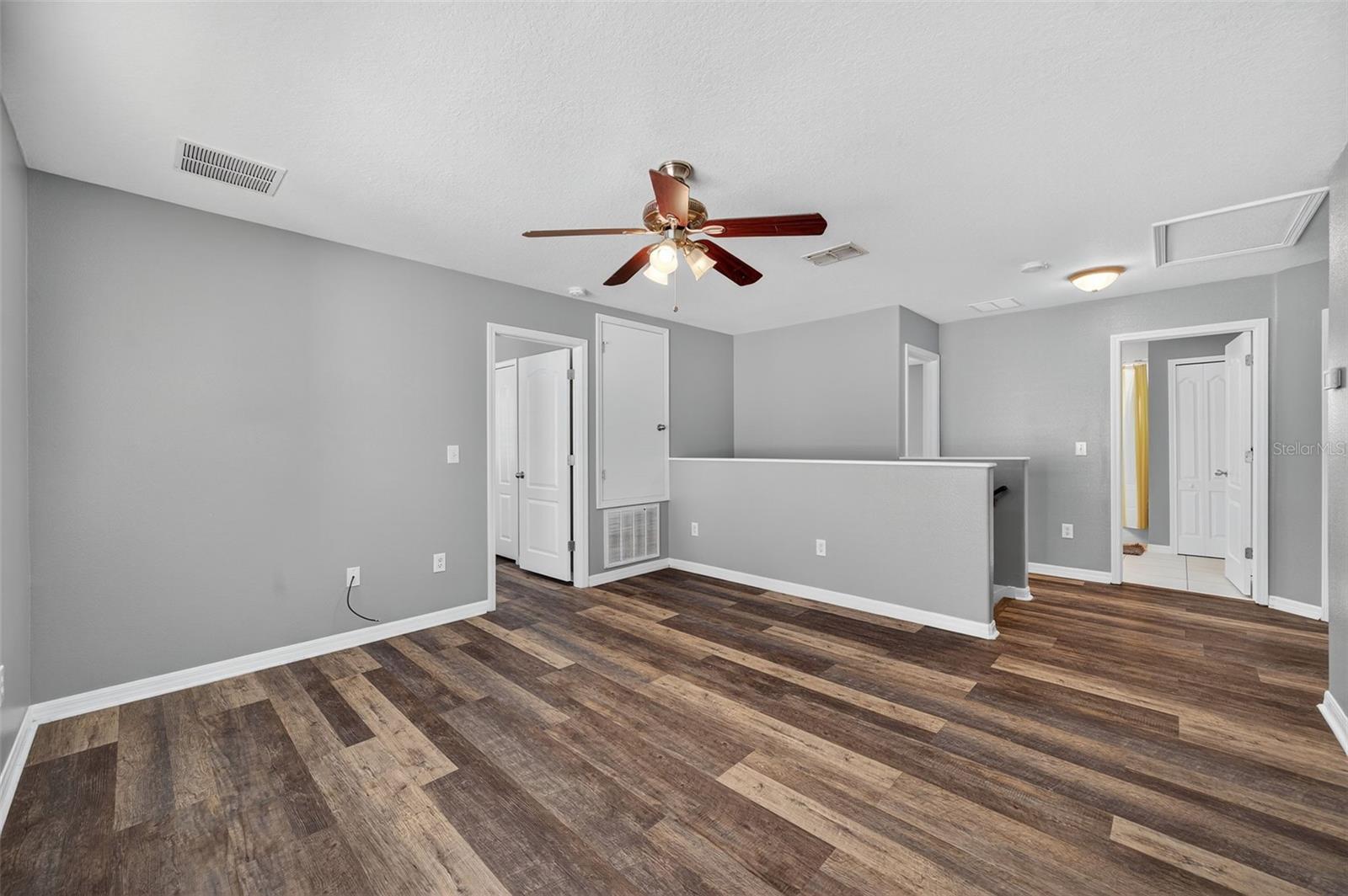 Image 39 of 75 For 12543 Chenwood Avenue