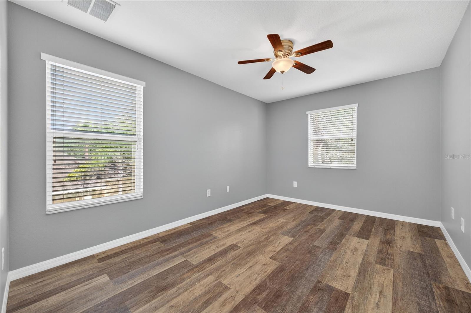 Image 49 of 75 For 12543 Chenwood Avenue