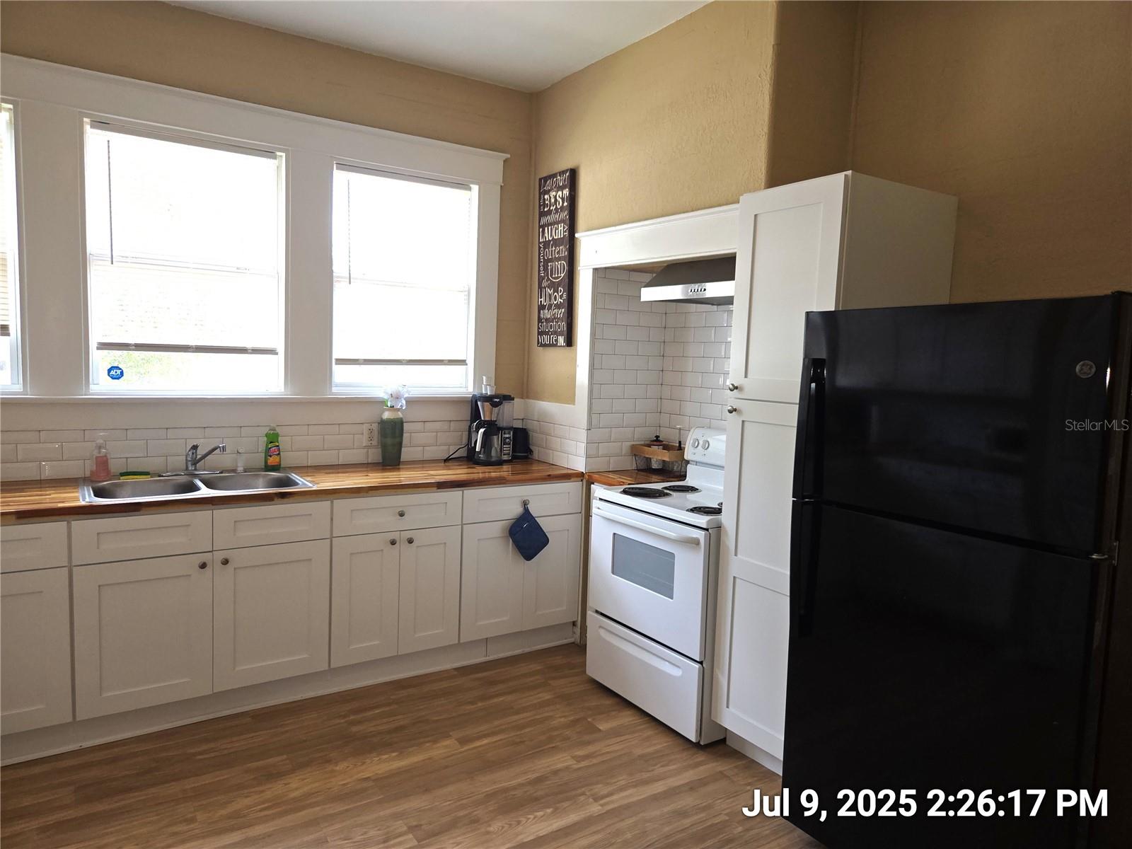 Image 10 of 21 For 1216 26th Avenue