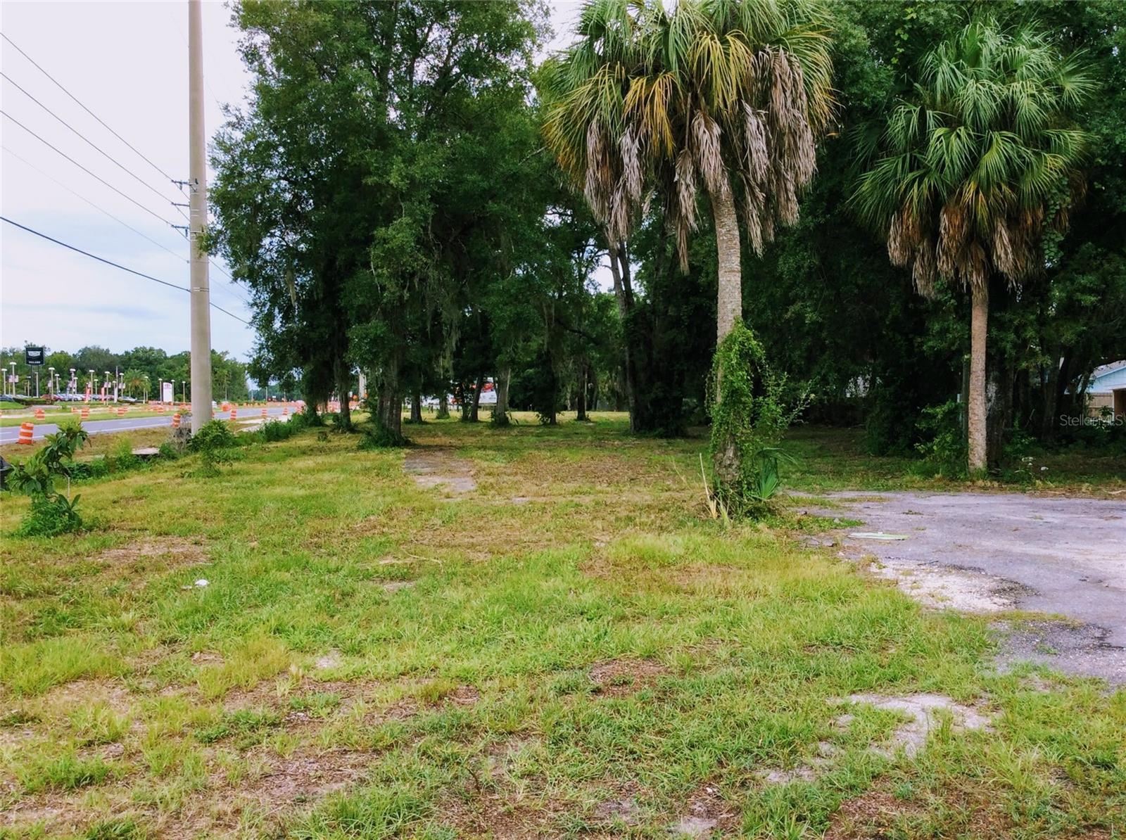 Image 4 of 5 For 8780 Kingston Drive