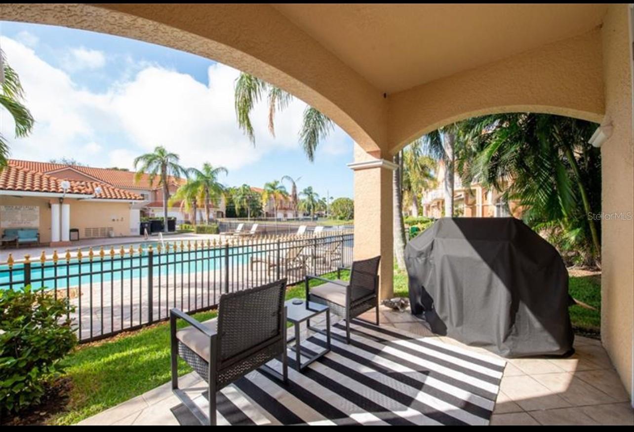 Image 7 of 21 For 6323 Vista Verde Drive E