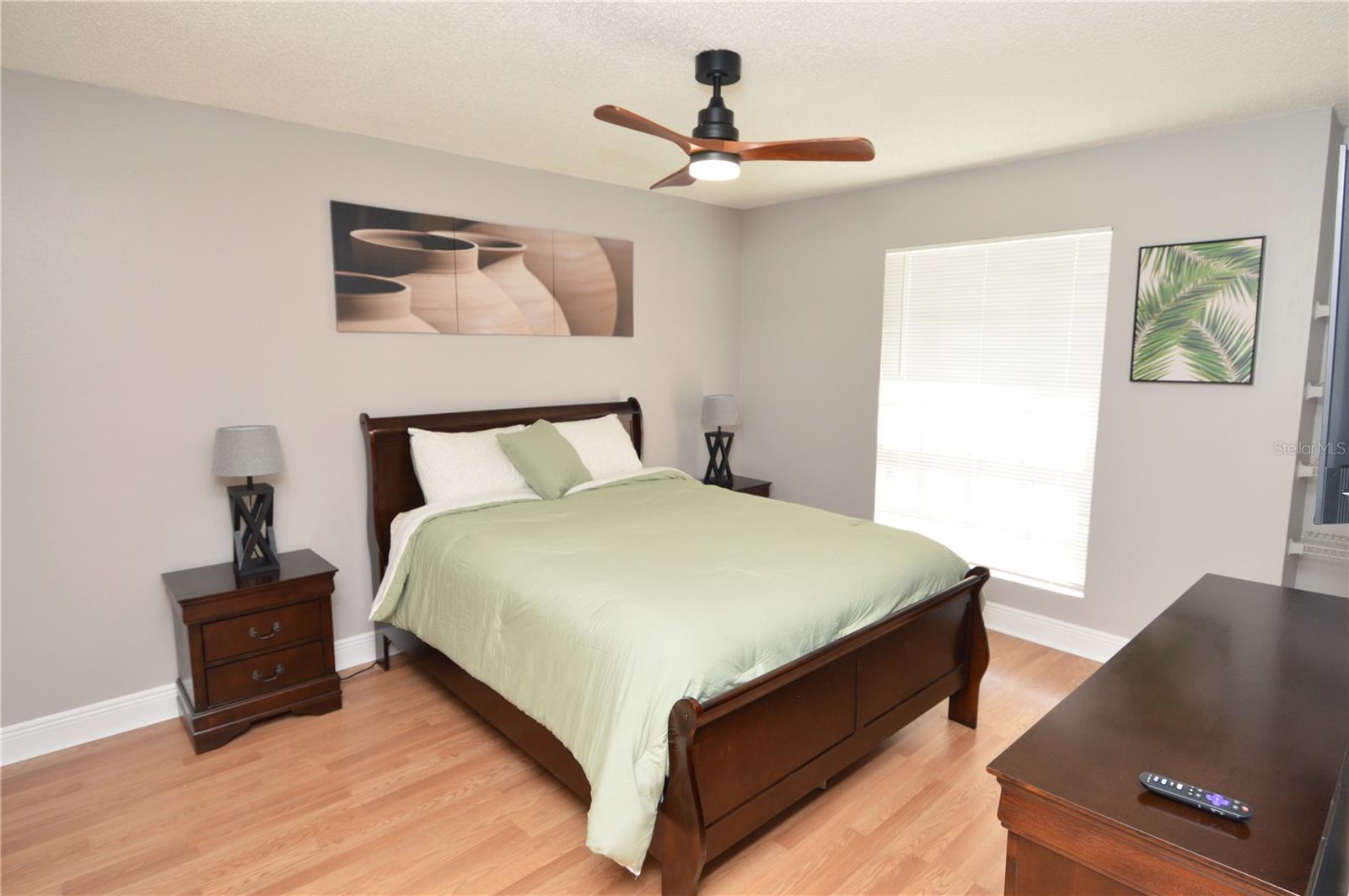 Image 20 of 100 For 8746 Mallard Reserve Drive 204