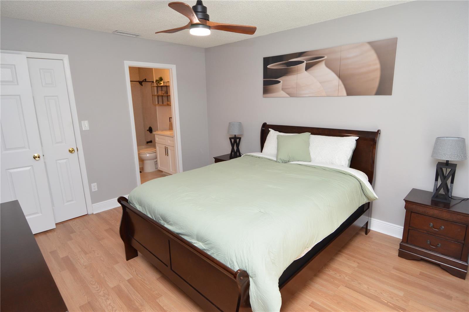 Image 23 of 100 For 8746 Mallard Reserve Drive 204