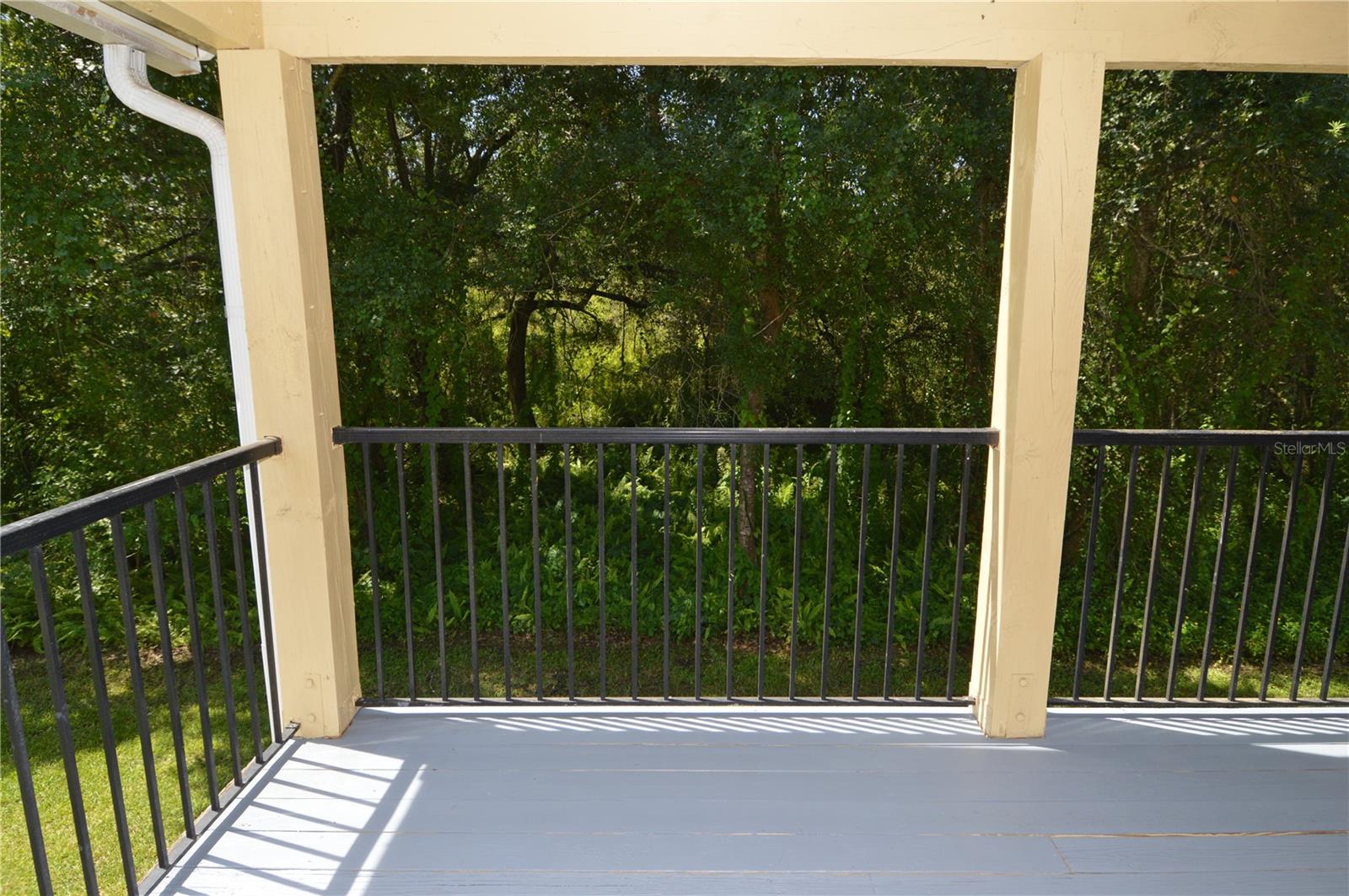 Image 50 of 100 For 8746 Mallard Reserve Drive 204