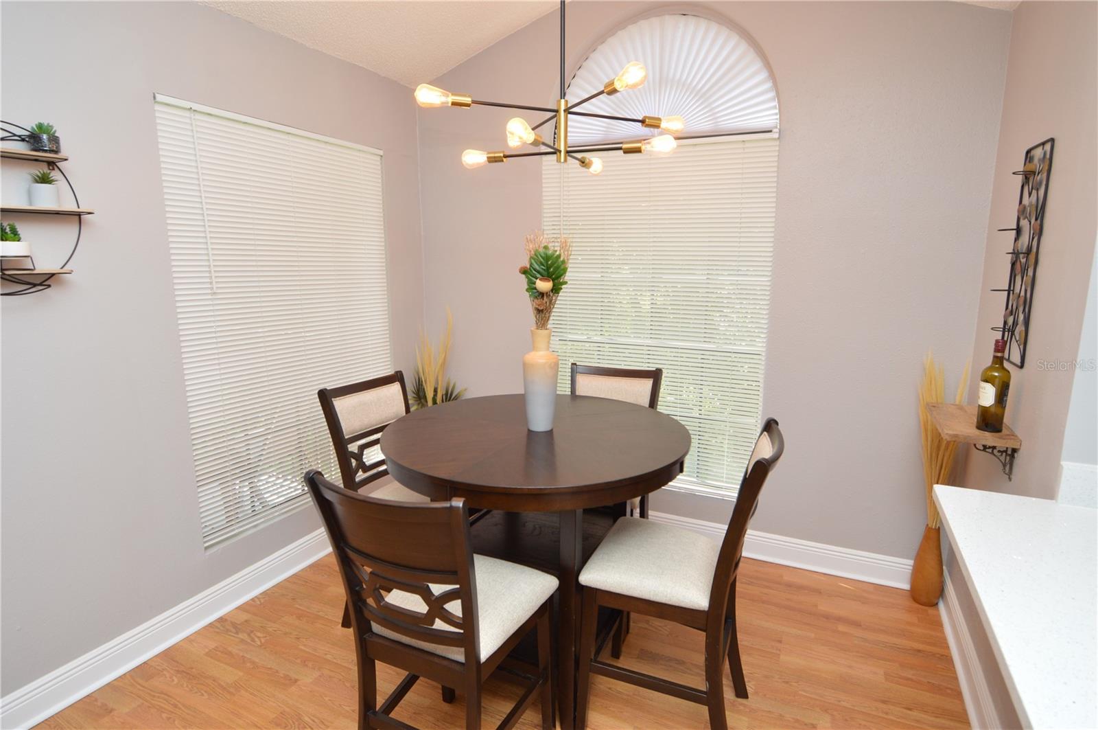 Image 6 of 100 For 8746 Mallard Reserve Drive 204