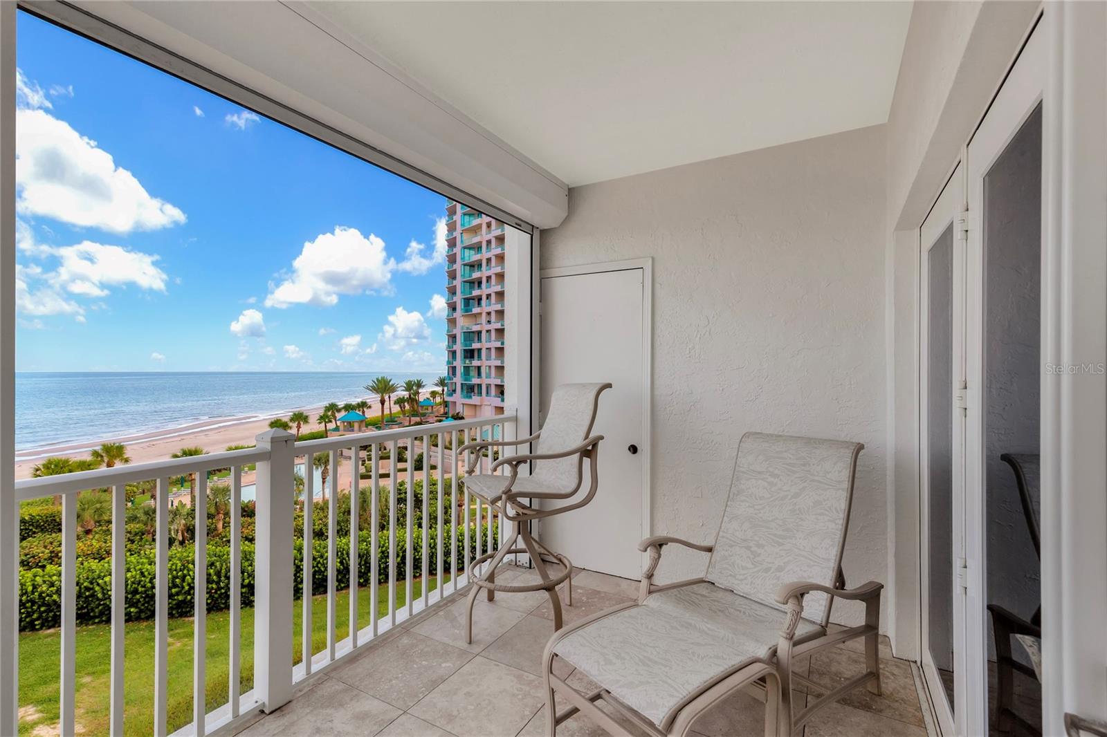 Image 3 of 42 For 1582 Gulf Boulevard 1506