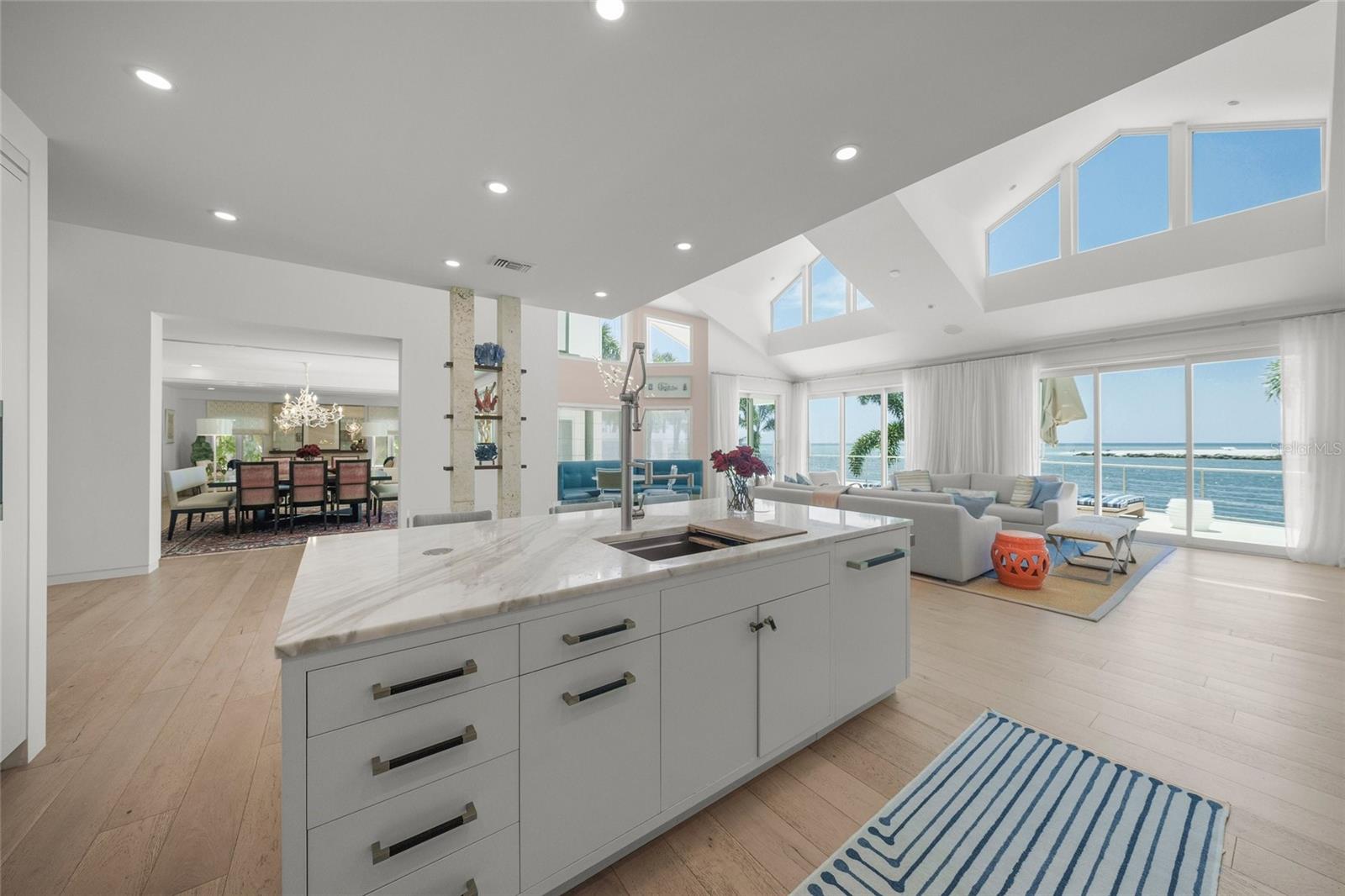 Image 14 of 92 For 1209 Westway Drive