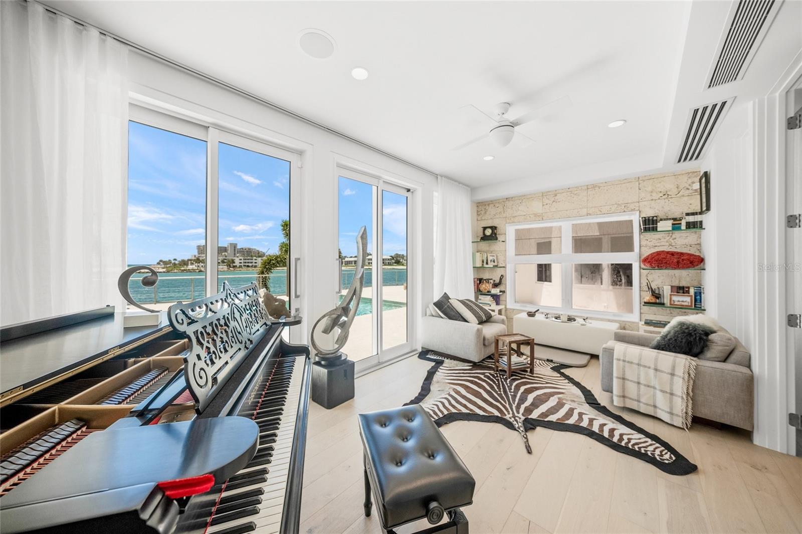 Image 25 of 92 For 1209 Westway Drive