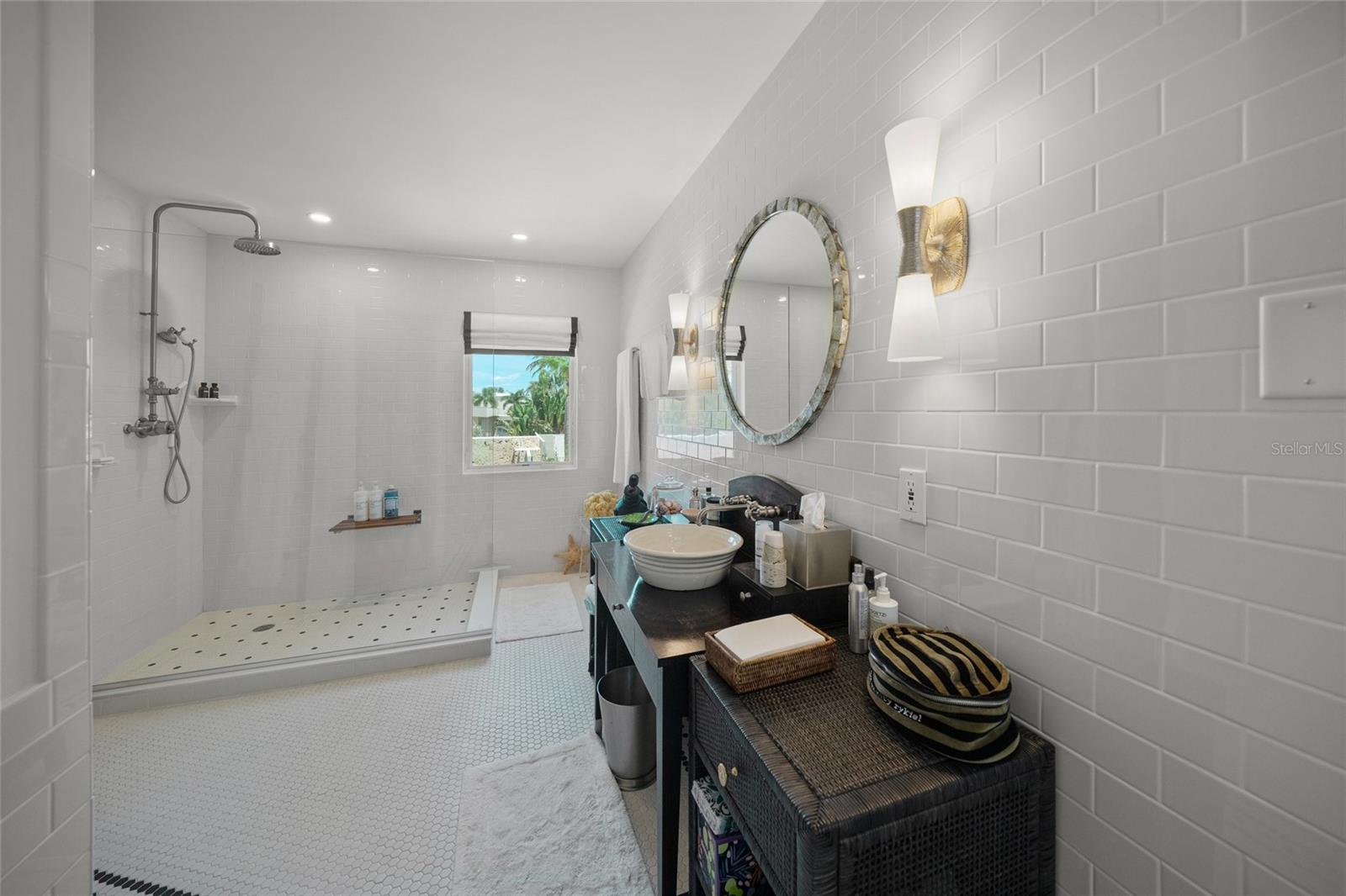 Image 43 of 92 For 1209 Westway Drive