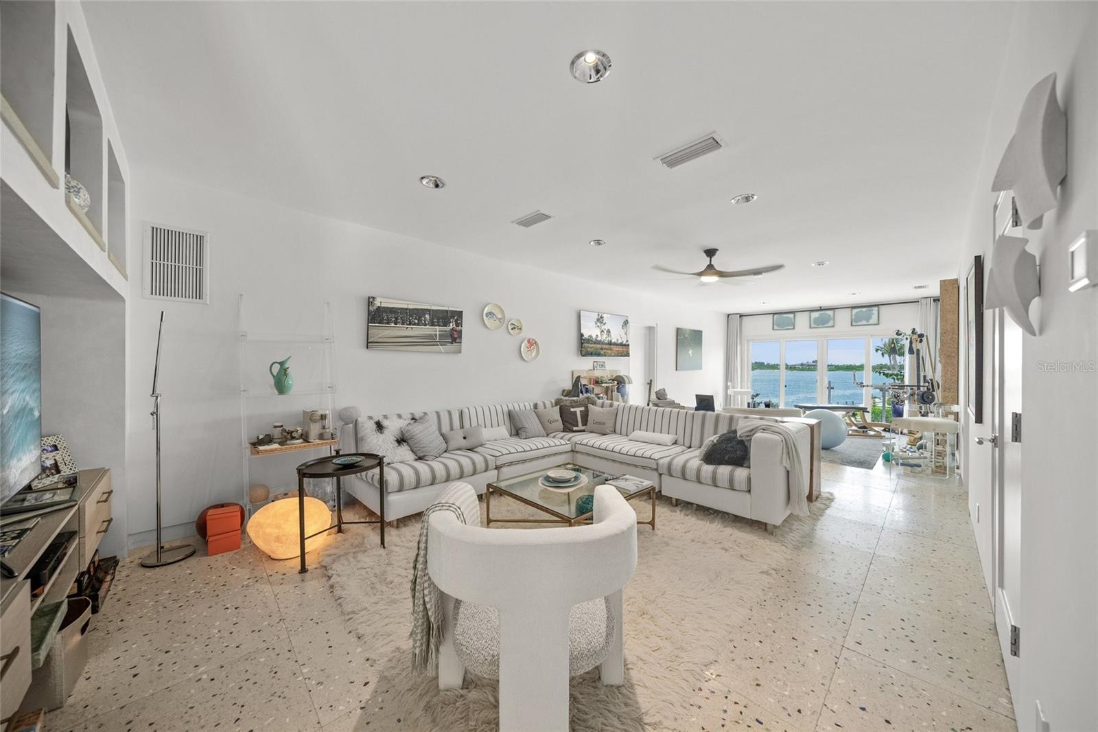 Image 46 of 92 For 1209 Westway Drive