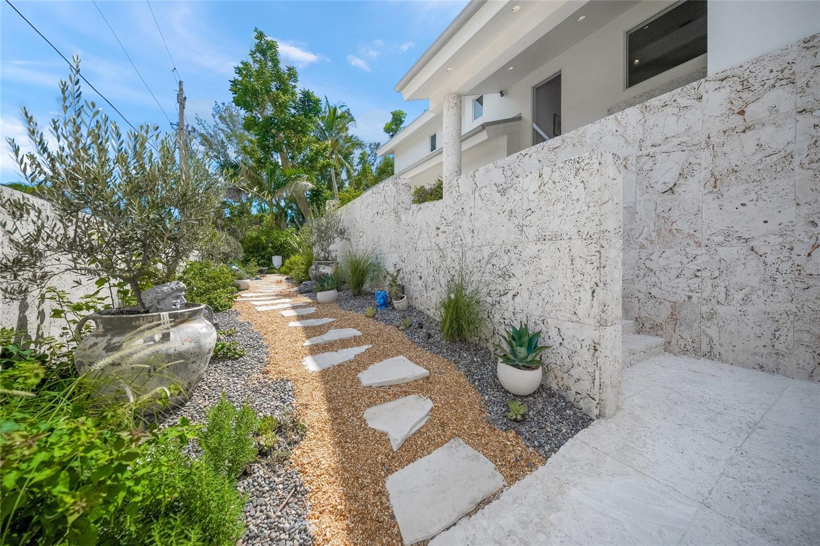 Image 63 of 92 For 1209 Westway Drive
