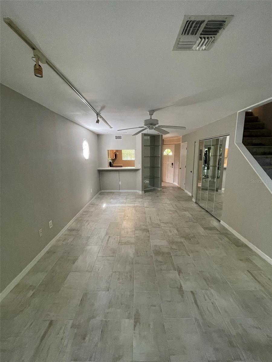Image 6 of 24 For 618 Broadway  A