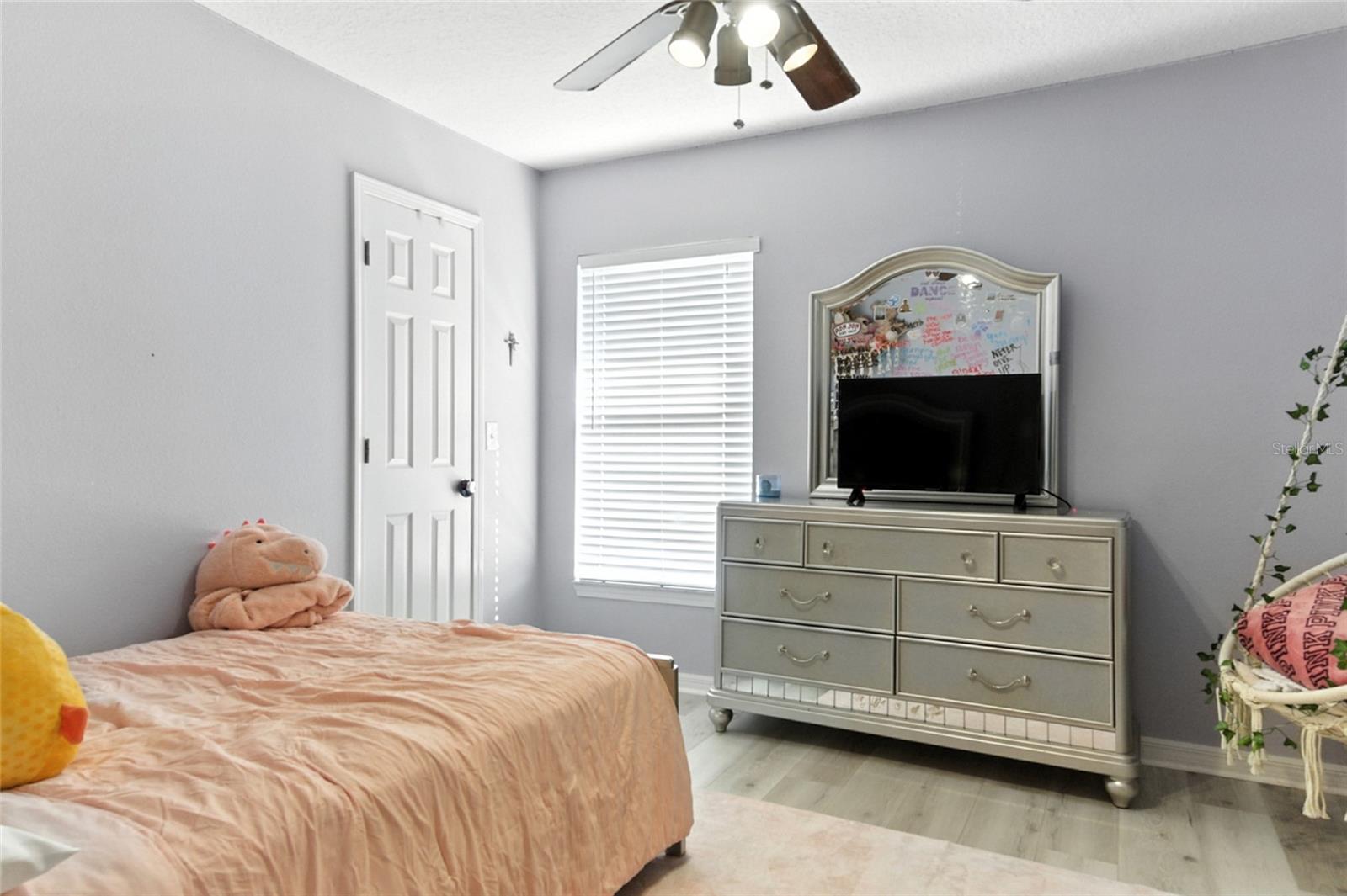 Image 29 of 54 For 9540 Pebble Glen Avenue