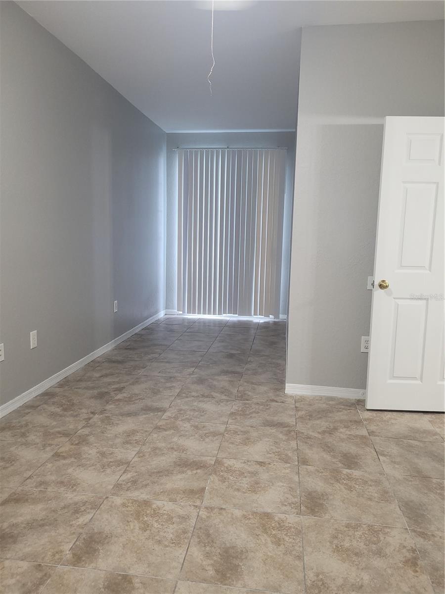 Image 12 of 17 For 9732 Lake Chase Island Way