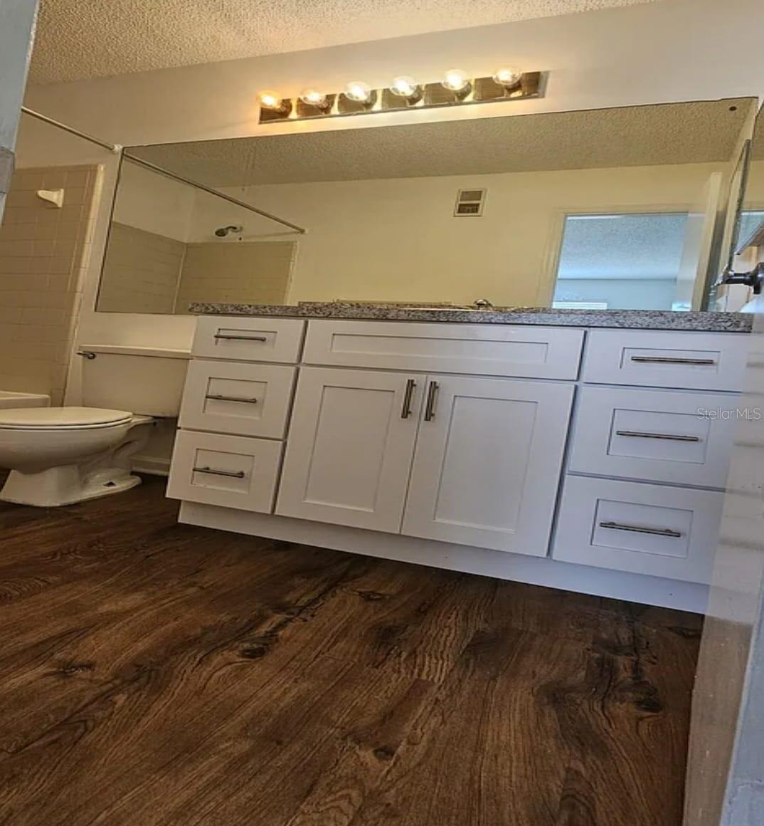 Image 6 of 19 For 11901 4th Street N 5304