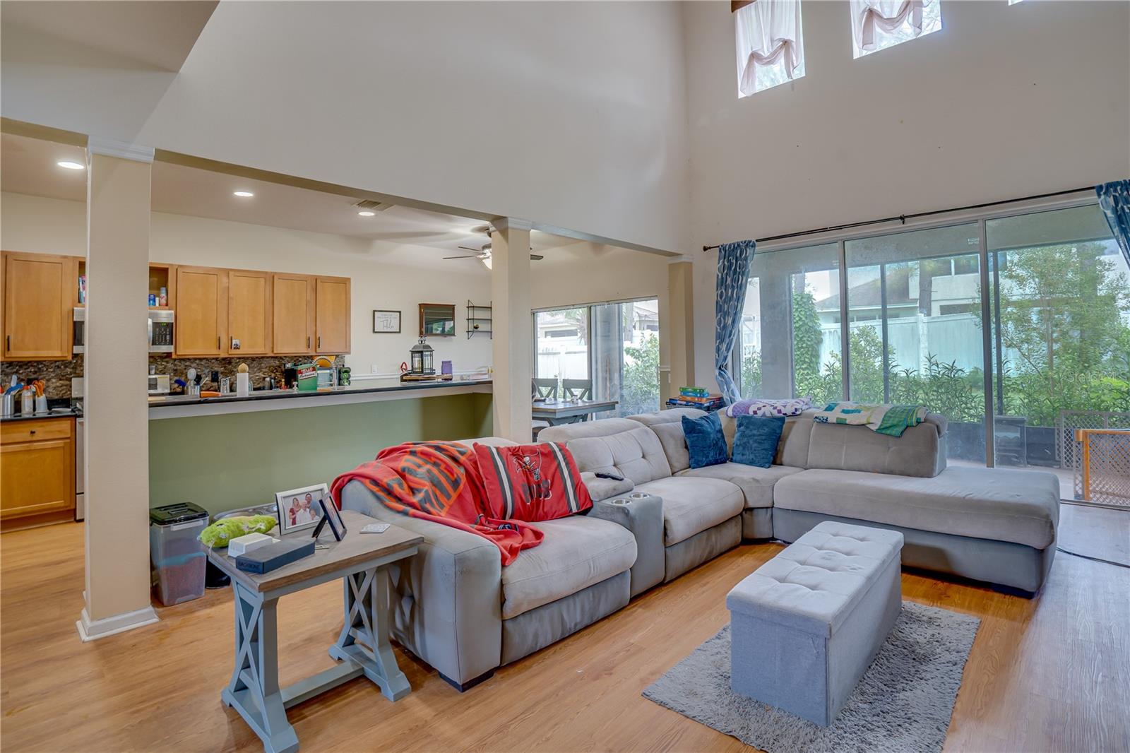 Image 19 of 59 For 14210 Wake Robin Drive