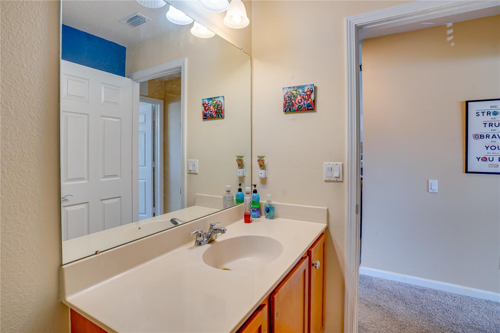 Image 42 of 59 For 14210 Wake Robin Drive