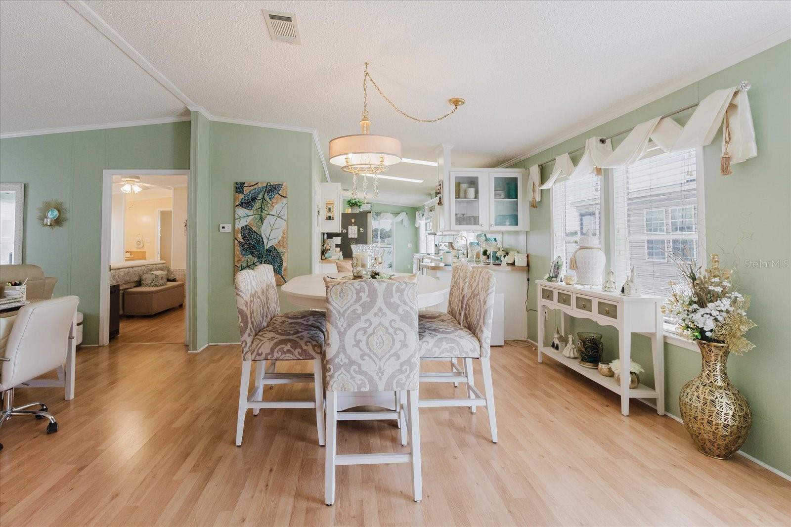 Image 10 of 94 For 8446 Fantasia Park Way