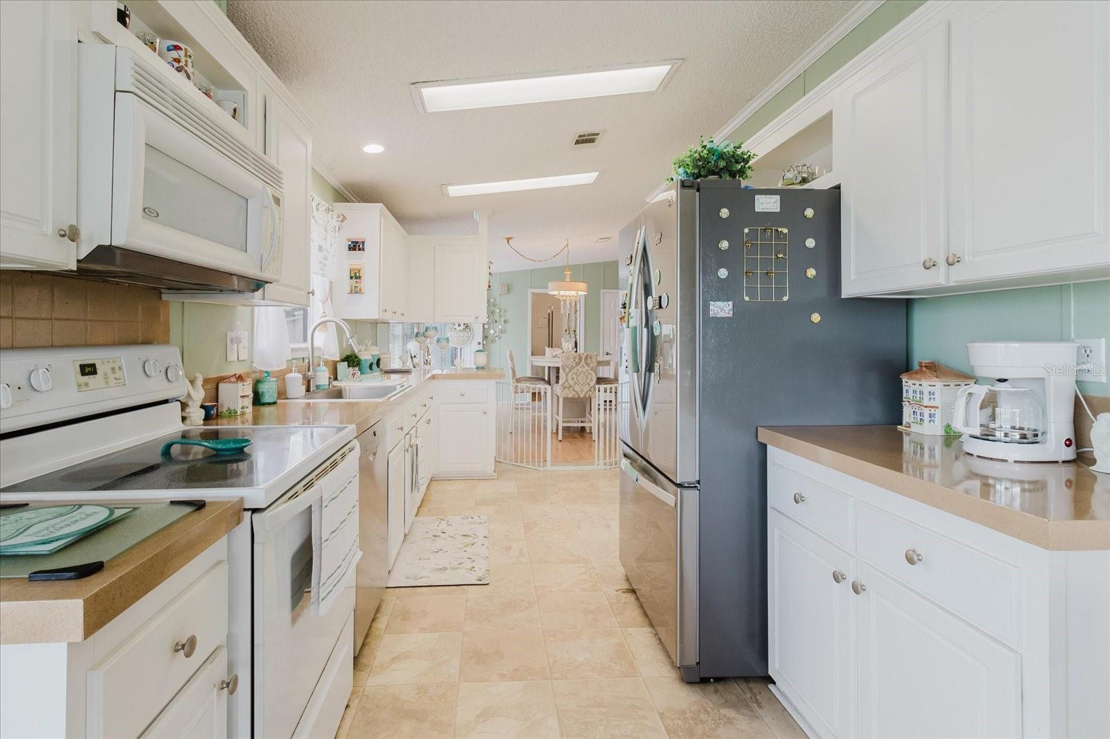 Image 28 of 94 For 8446 Fantasia Park Way