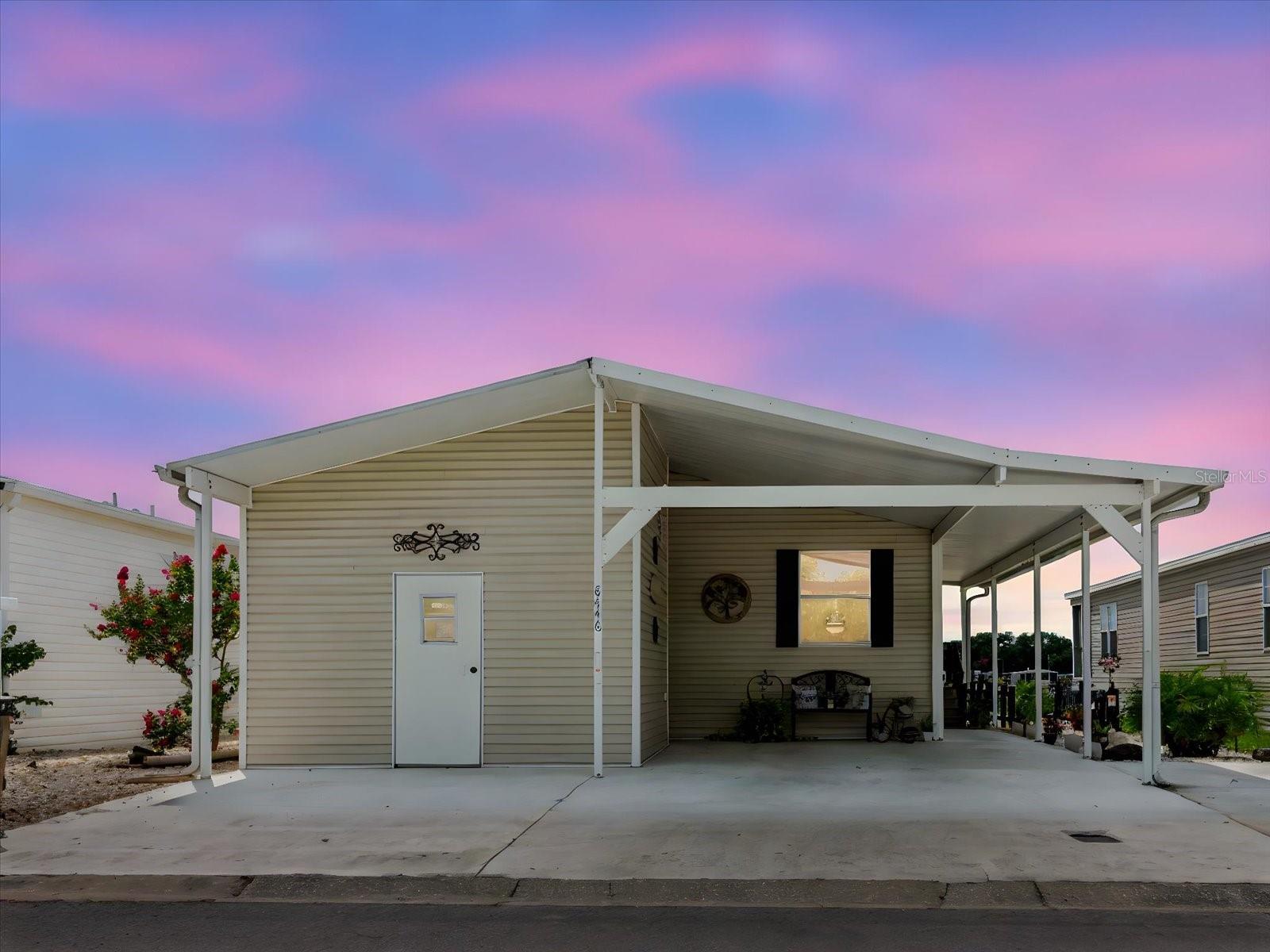 Image 3 of 94 For 8446 Fantasia Park Way