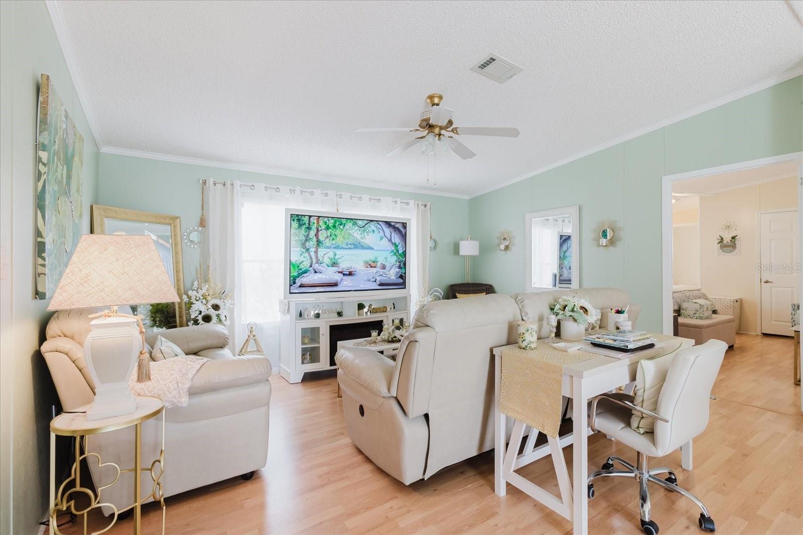 Image 5 of 94 For 8446 Fantasia Park Way