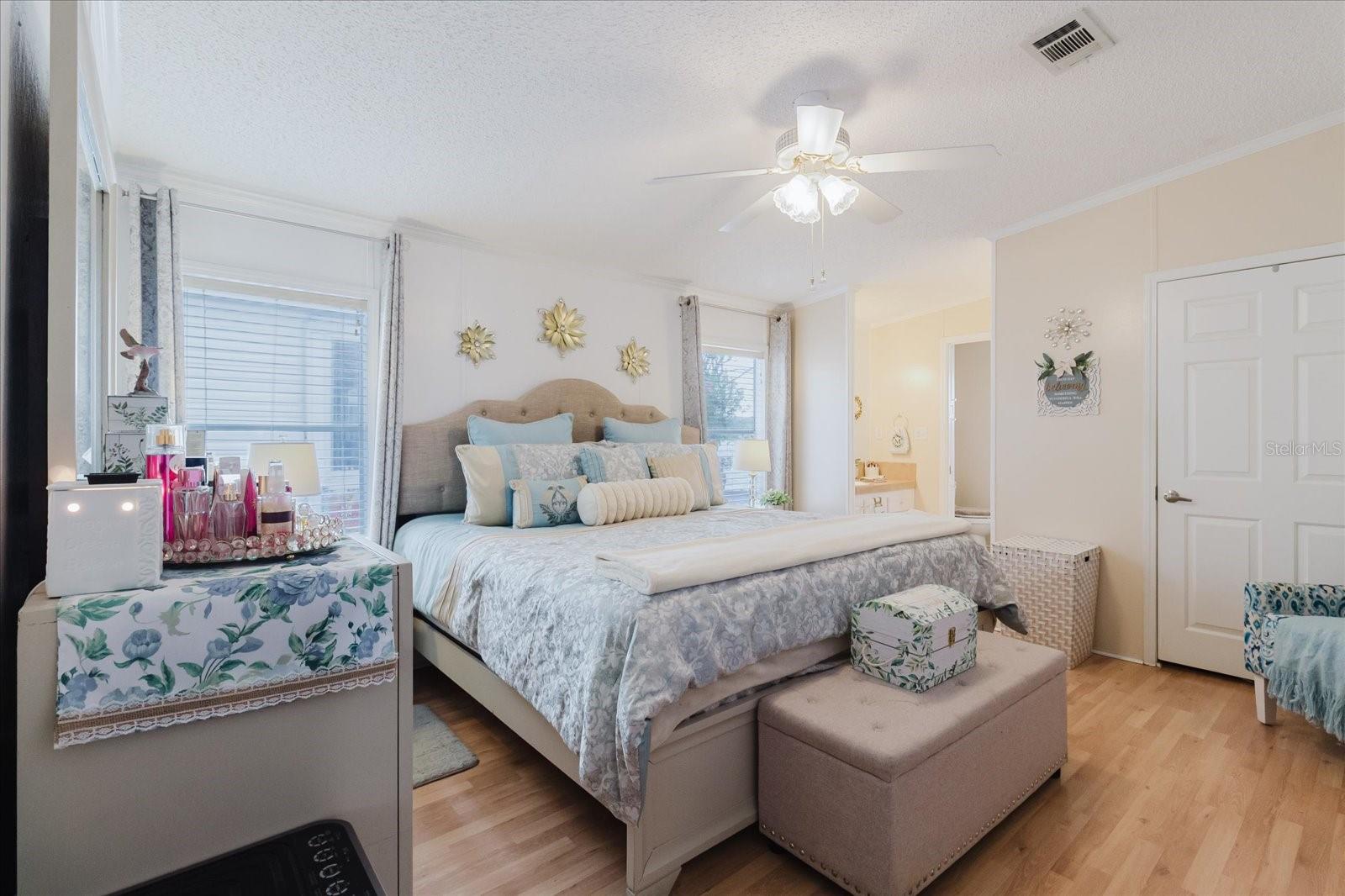 Image 8 of 94 For 8446 Fantasia Park Way