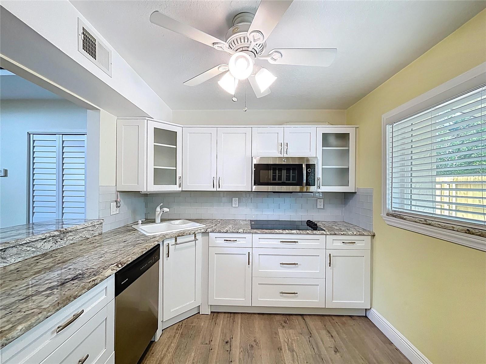 Image 12 of 47 For 1881 Hercules Avenue 801