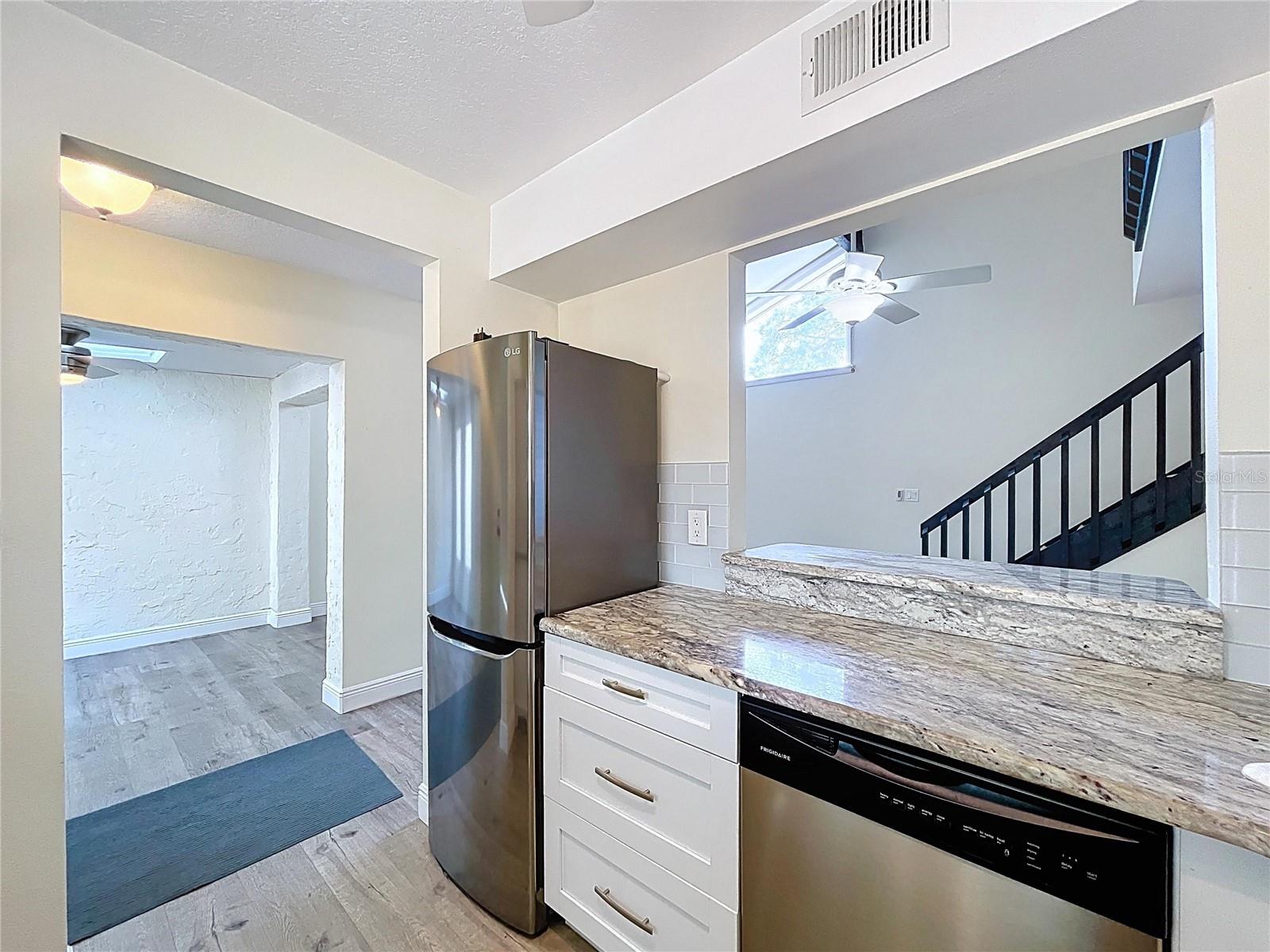 Image 14 of 47 For 1881 Hercules Avenue 801