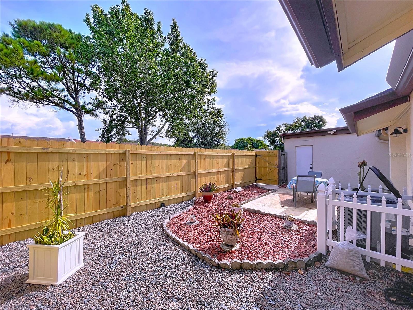 Image 5 of 47 For 1881 Hercules Avenue 801