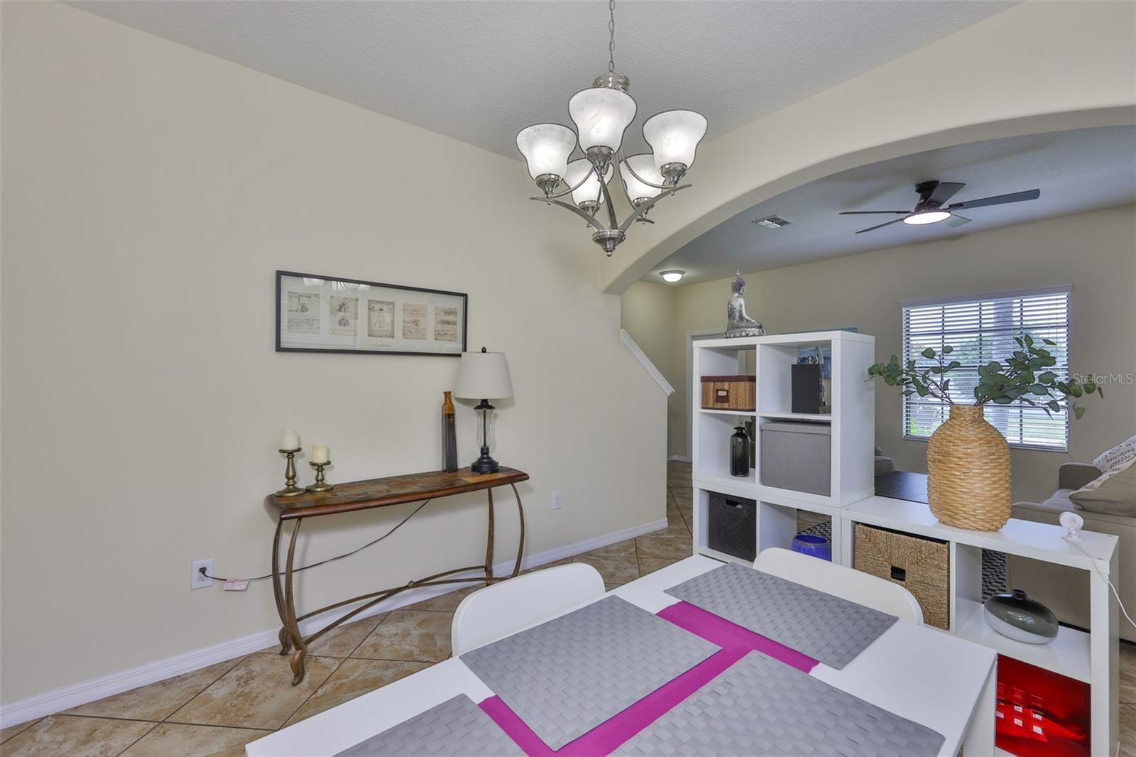 Image 11 of 70 For 10914 Whitecap Drive