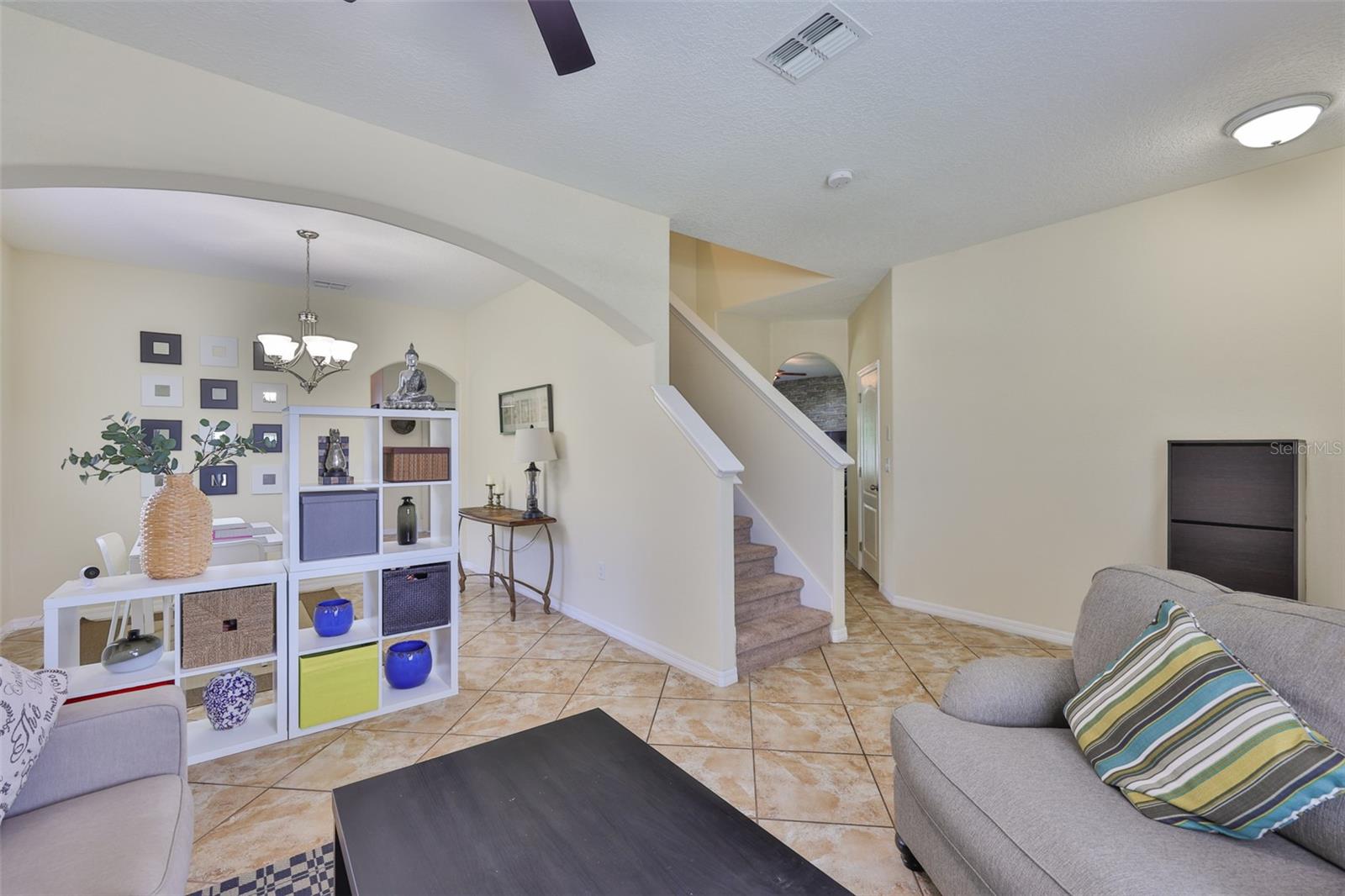Image 12 of 70 For 10914 Whitecap Drive