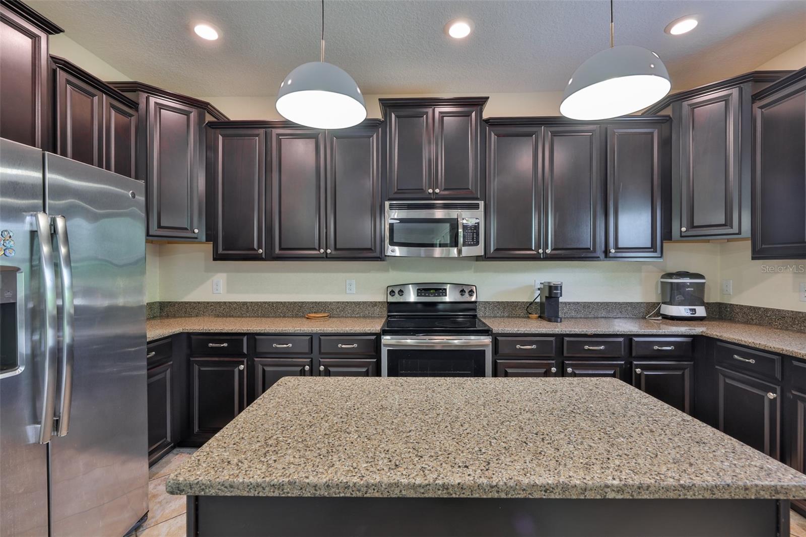 Image 24 of 70 For 10914 Whitecap Drive